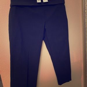 Women’s Black Dress Capris